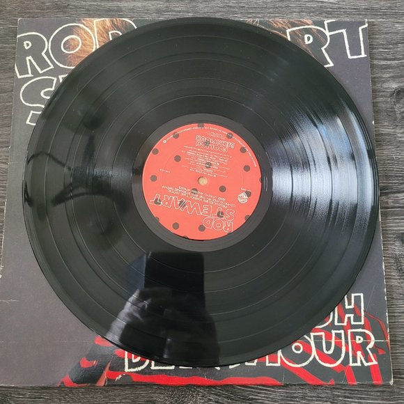 Rod Stewart Foolish Behaviour Vinyl - Fair Condition - Picture 4 of 4